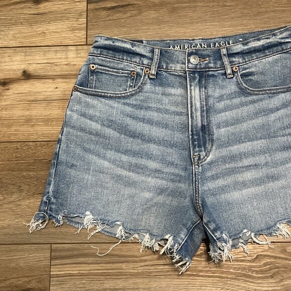 American Eagle Highest Rise 90s Boyfriend Short SZ 8 Cut Off Stretch Denim Blue - Picture 2 of 13